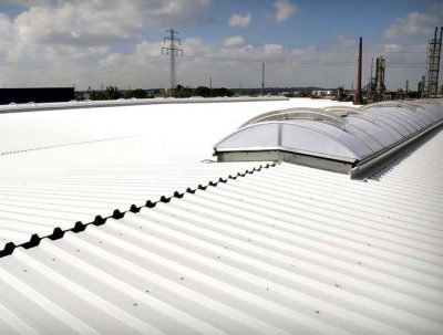 Dächer von HHM Industriebau
